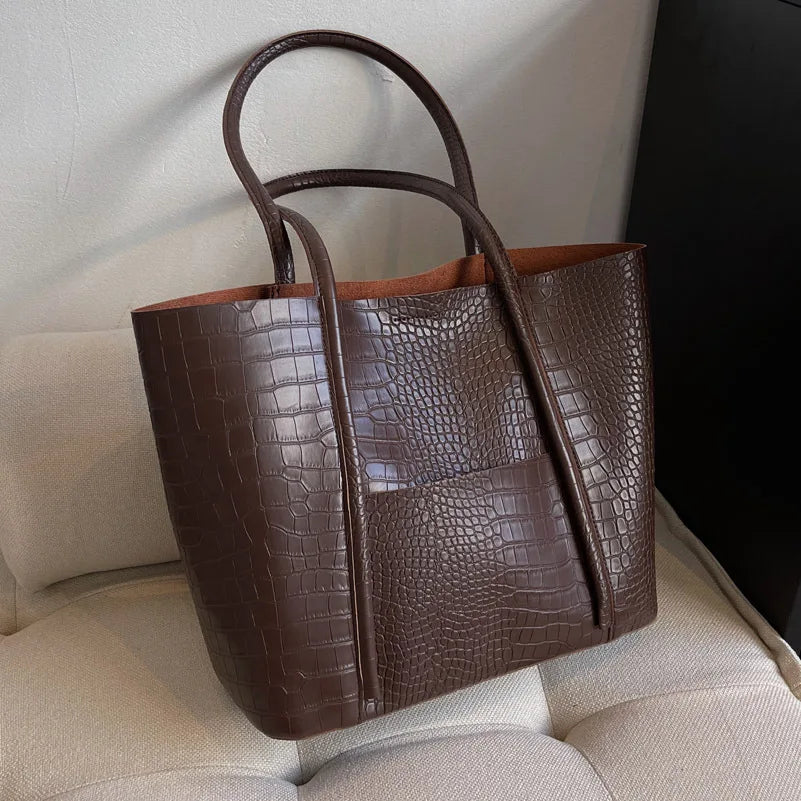 Borsa classica esclusiva in pelle marrone per donna