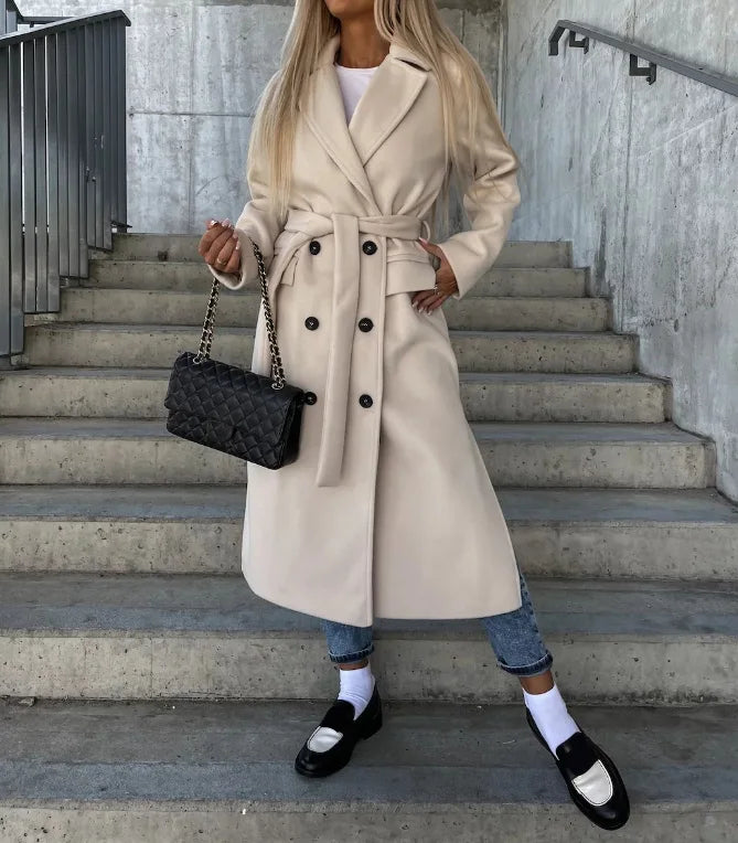 Cappotto doppiopetto in lana da donna