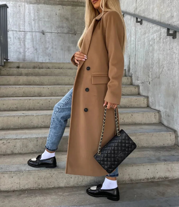 Cappotto doppiopetto in lana da donna
