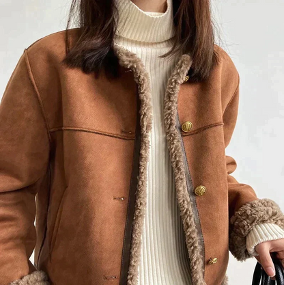 Giacca sartoriale in pelle scamosciata morbida e di tendenza da donna