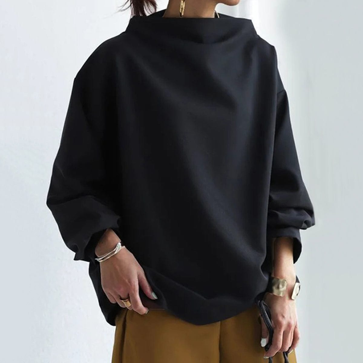 Maglia a collo alto in morbida maglia da donna