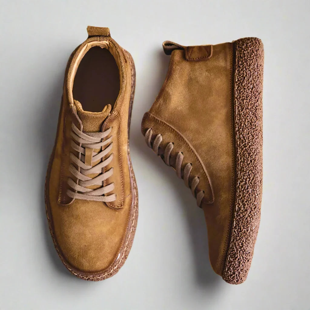 Scarpe uomo casual in pelle scamosciata – sneaker alta con suola robusta