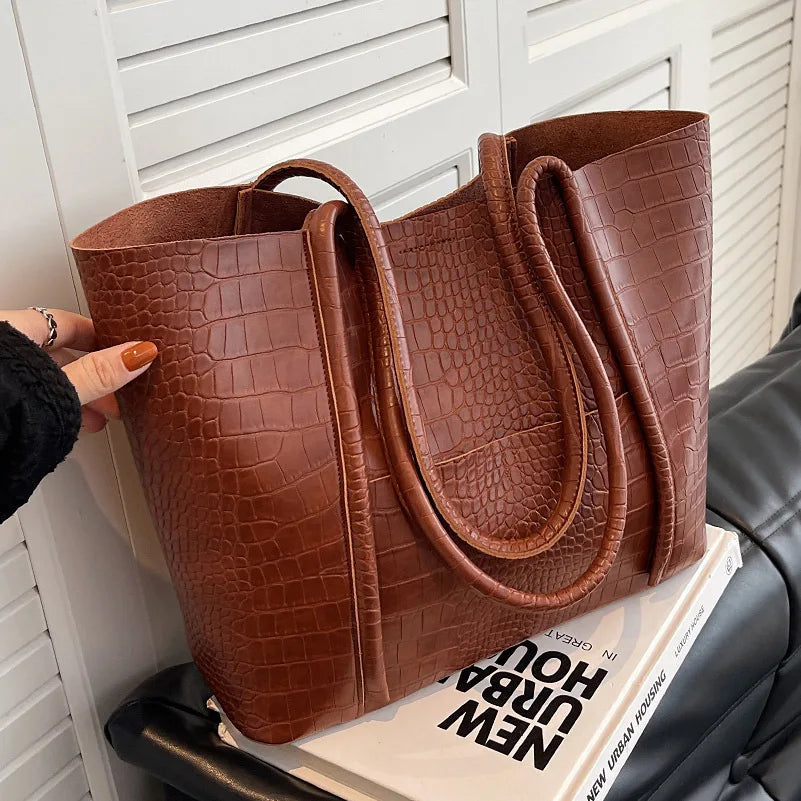 Borsa classica esclusiva in pelle marrone per donna