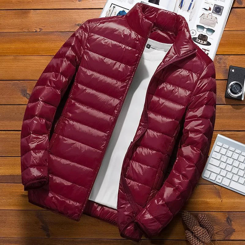 Giacca trapuntata invernale con cappuccio da uomo