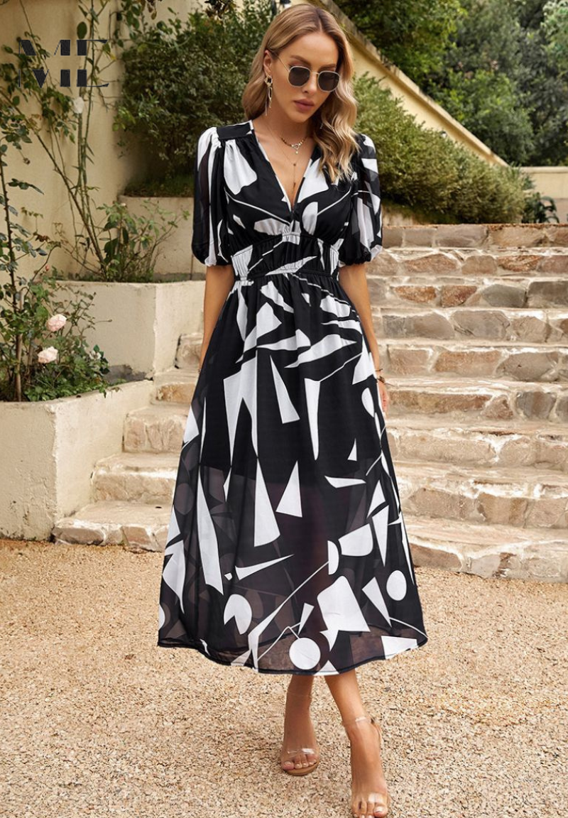 Vestito floreale da donna con scollo a V – abito midi estivo elegante a maniche corte