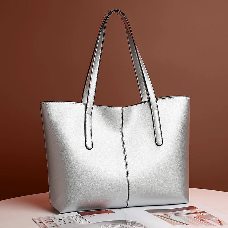Elegante borsa a tracolla in pelle vegana