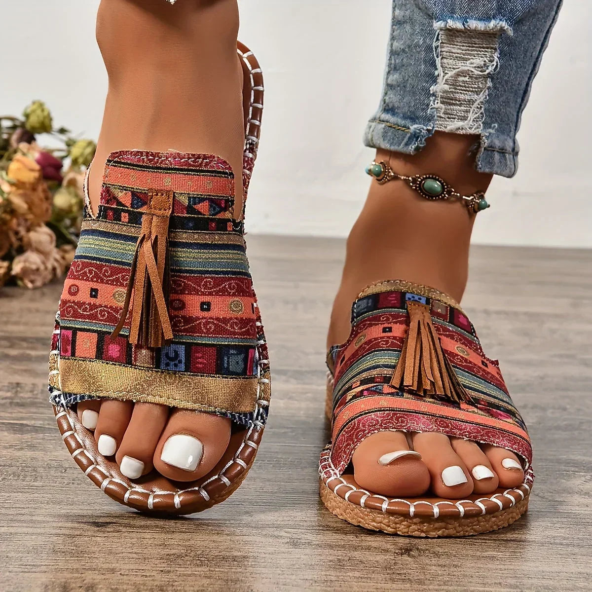 Sandali vintage bohémien con frange da donna