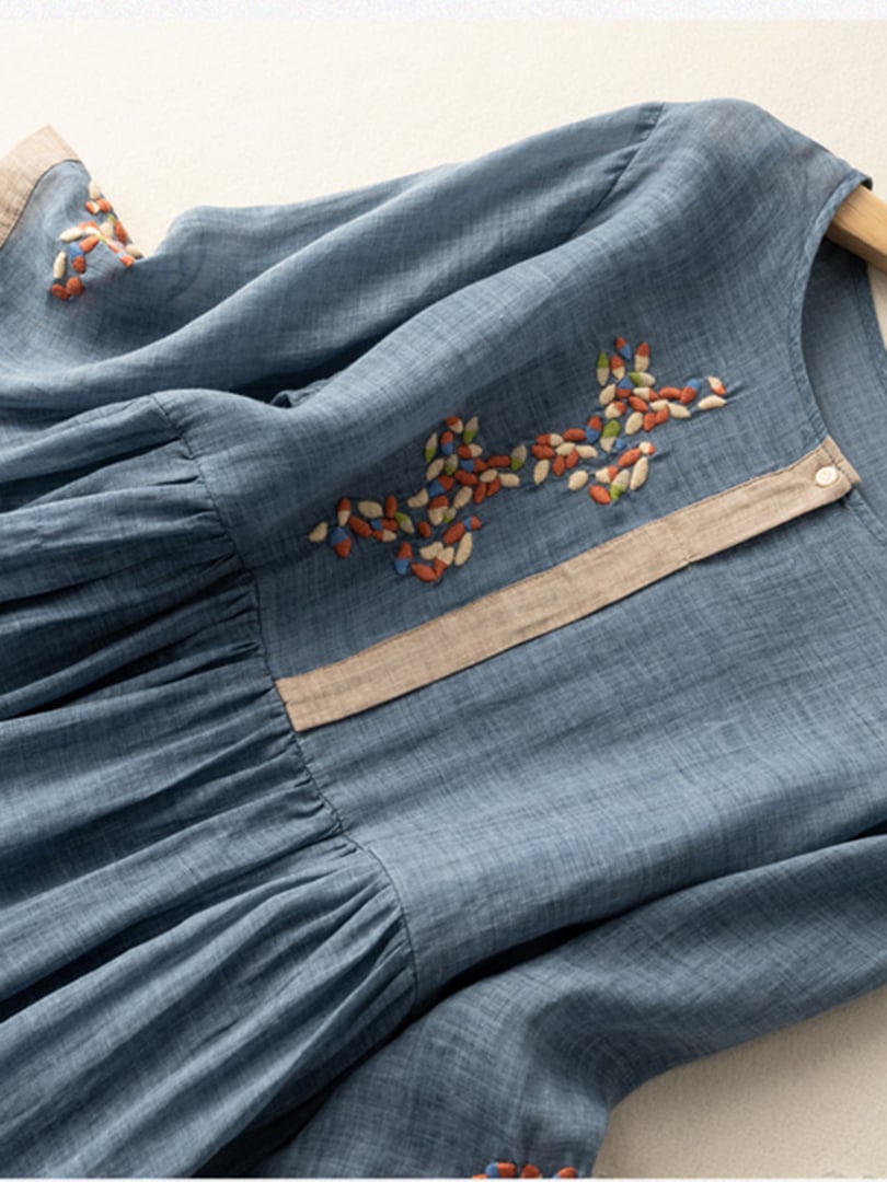 Abito da donna - Abito in cotone e lino ricamato con design etnico e vestibilità comoda