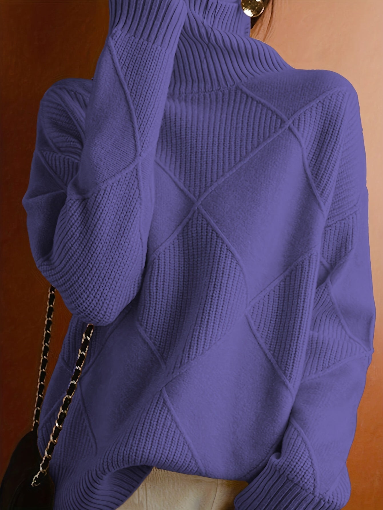 Maglione da donna lavorato a maglia con collo alto