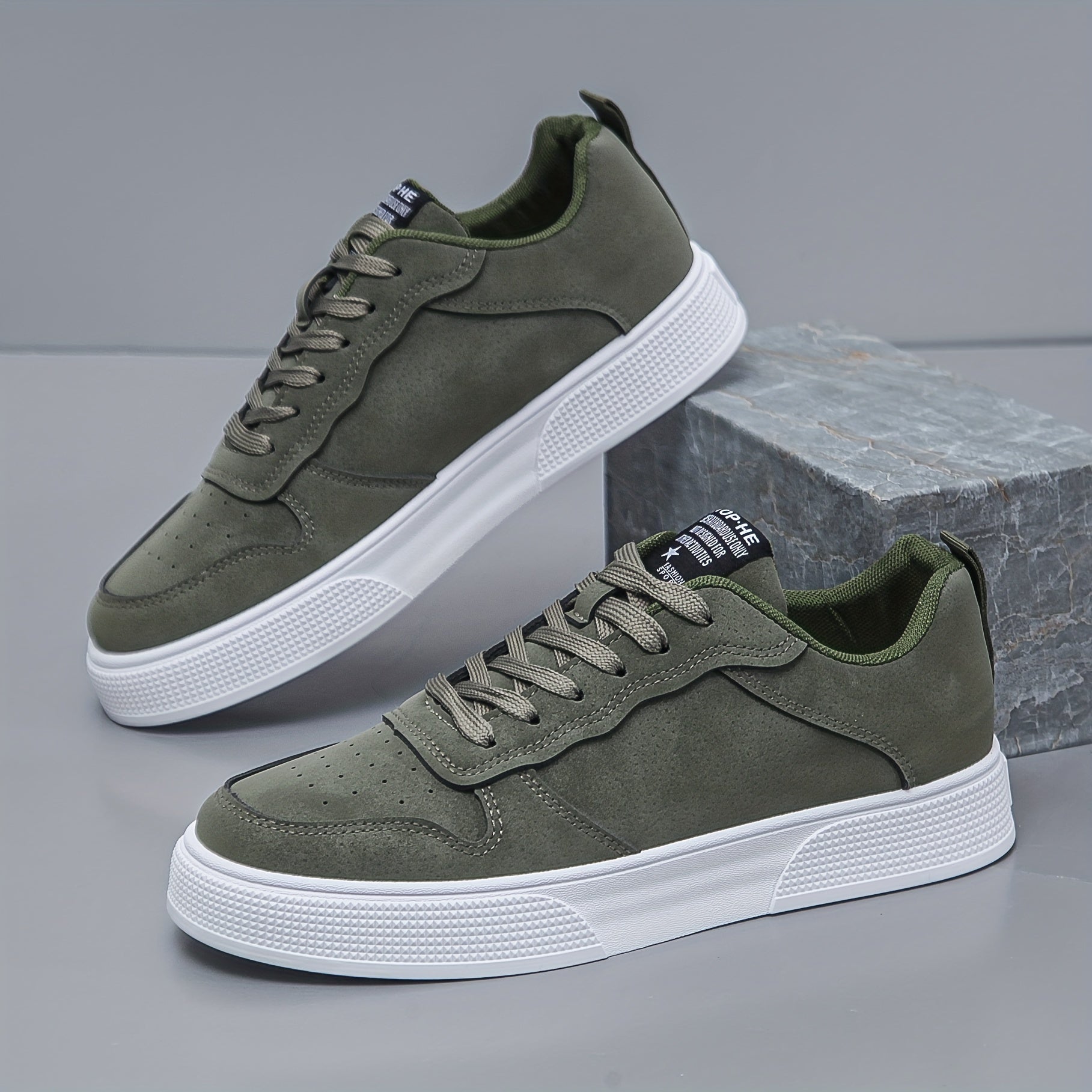 Sneakers basse da uomo in tinta unita