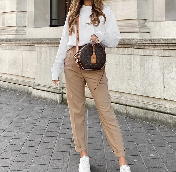Pantaloni eleganti da donna a vita alta – stile minimal e raffinato