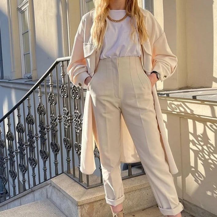 Pantaloni eleganti da donna a vita alta – stile minimal e raffinato