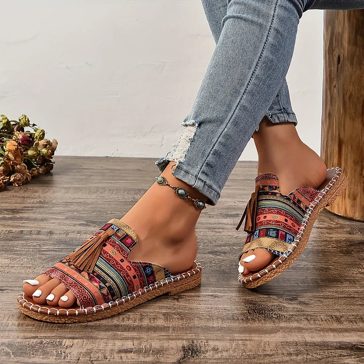 Sandali vintage bohémien con frange da donna