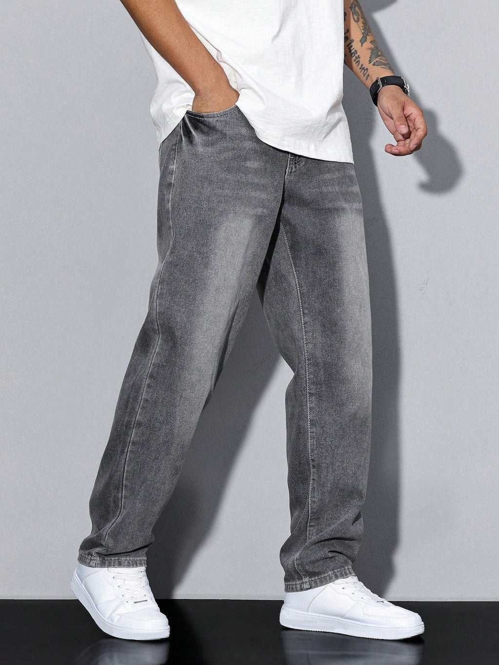 Jeans casual da uomo semplici