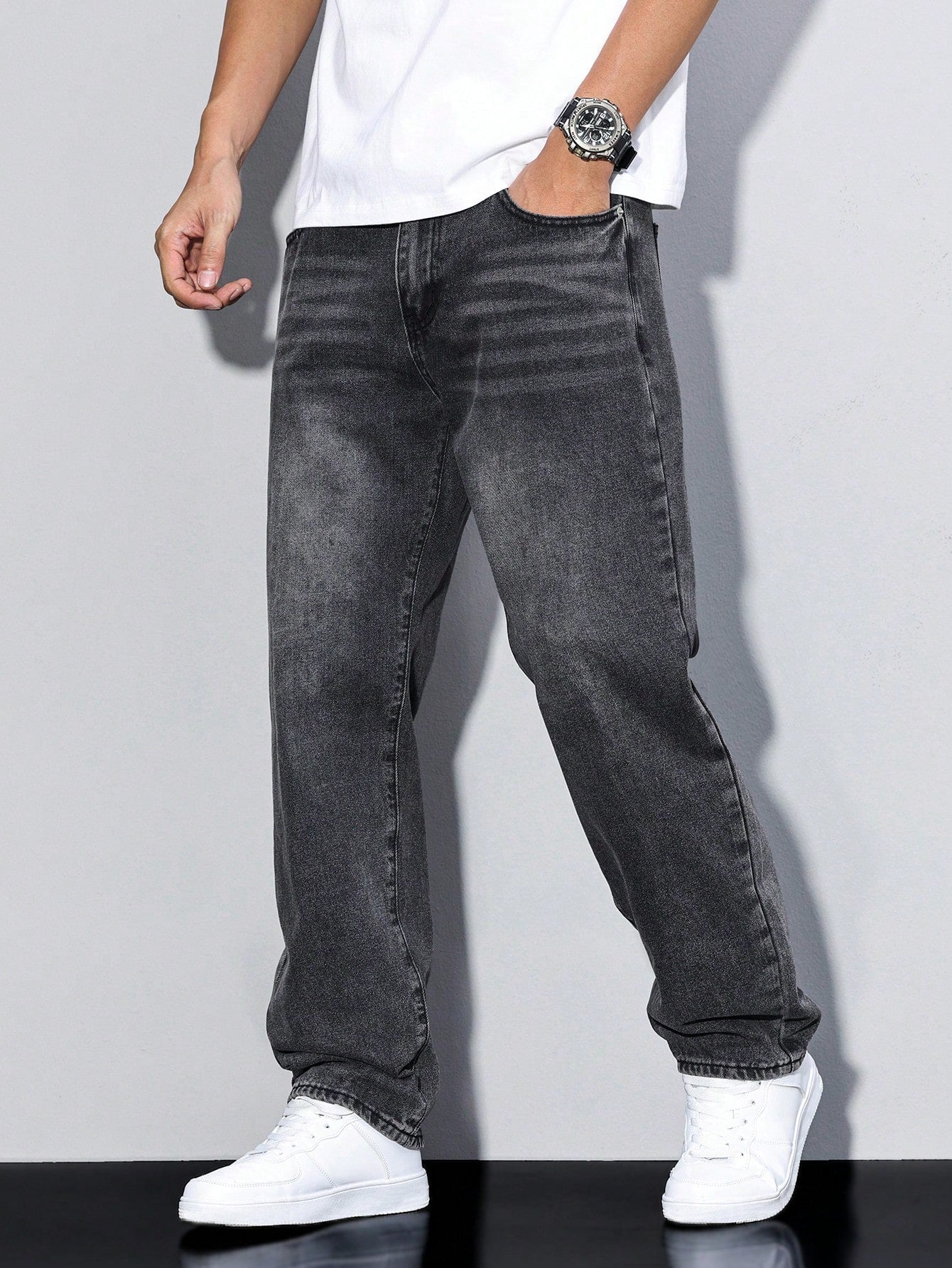 Jeans casual da uomo semplici