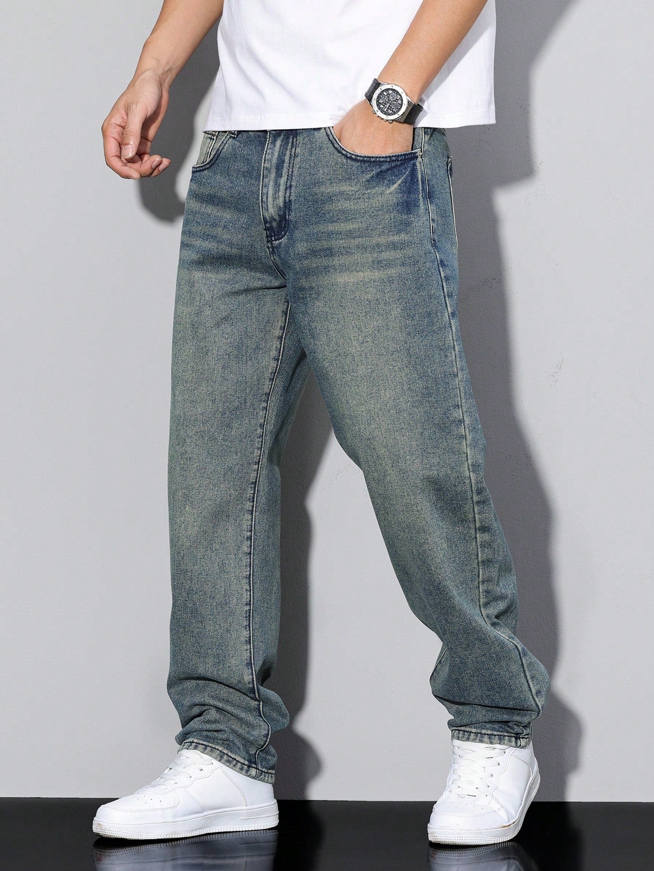 Jeans casual da uomo semplici