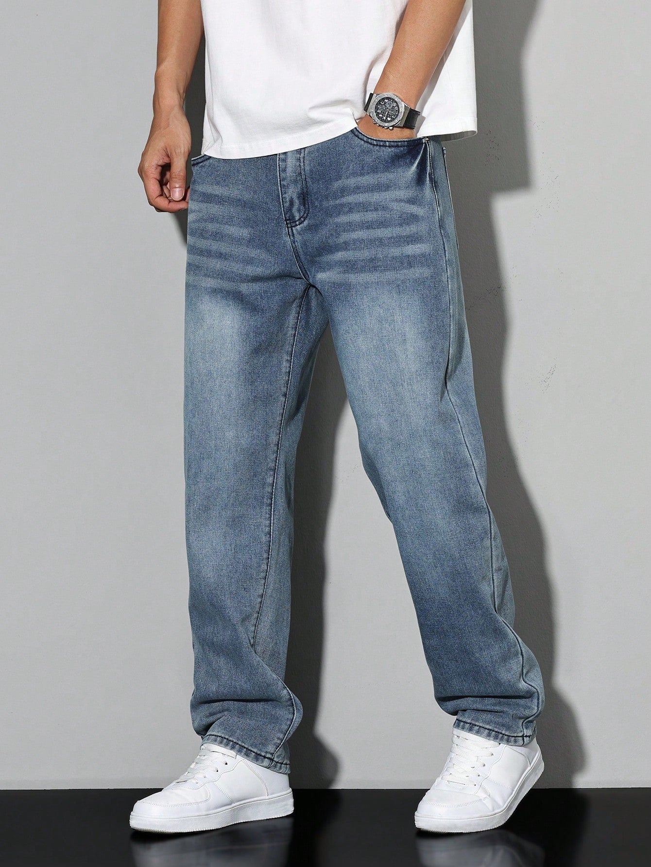 Jeans casual da uomo semplici