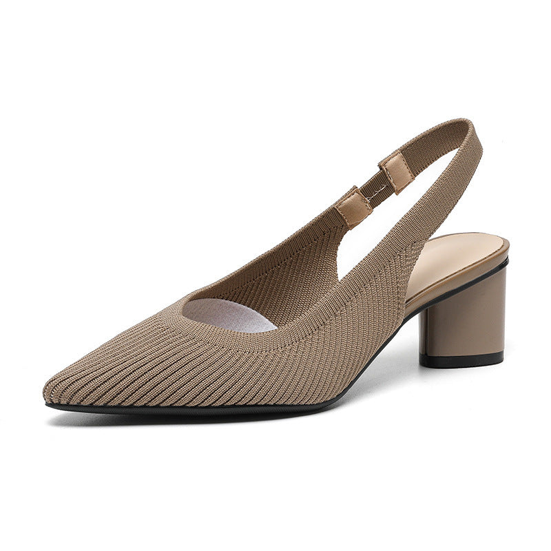 Scarpe a punta da donna - Tacco quadrato stabile ed elegante