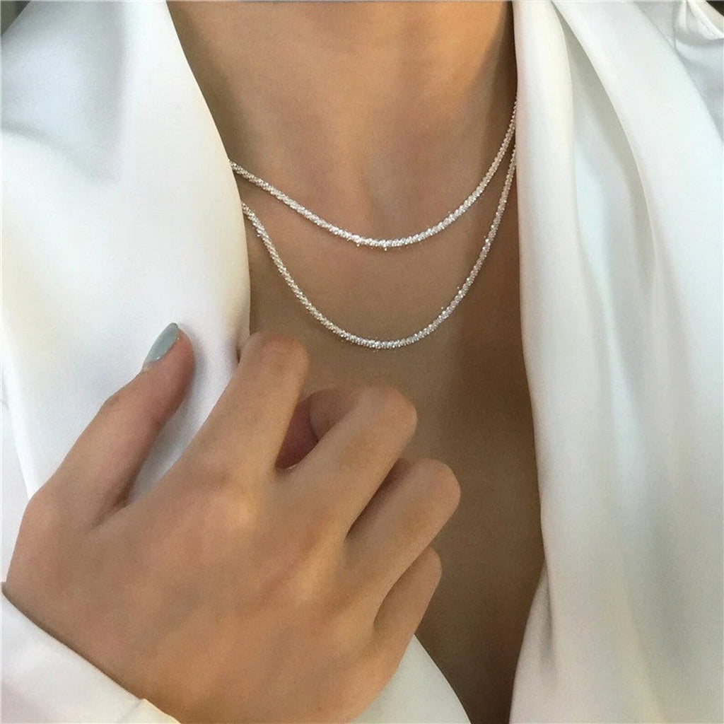 Set di collane in argento di lusso