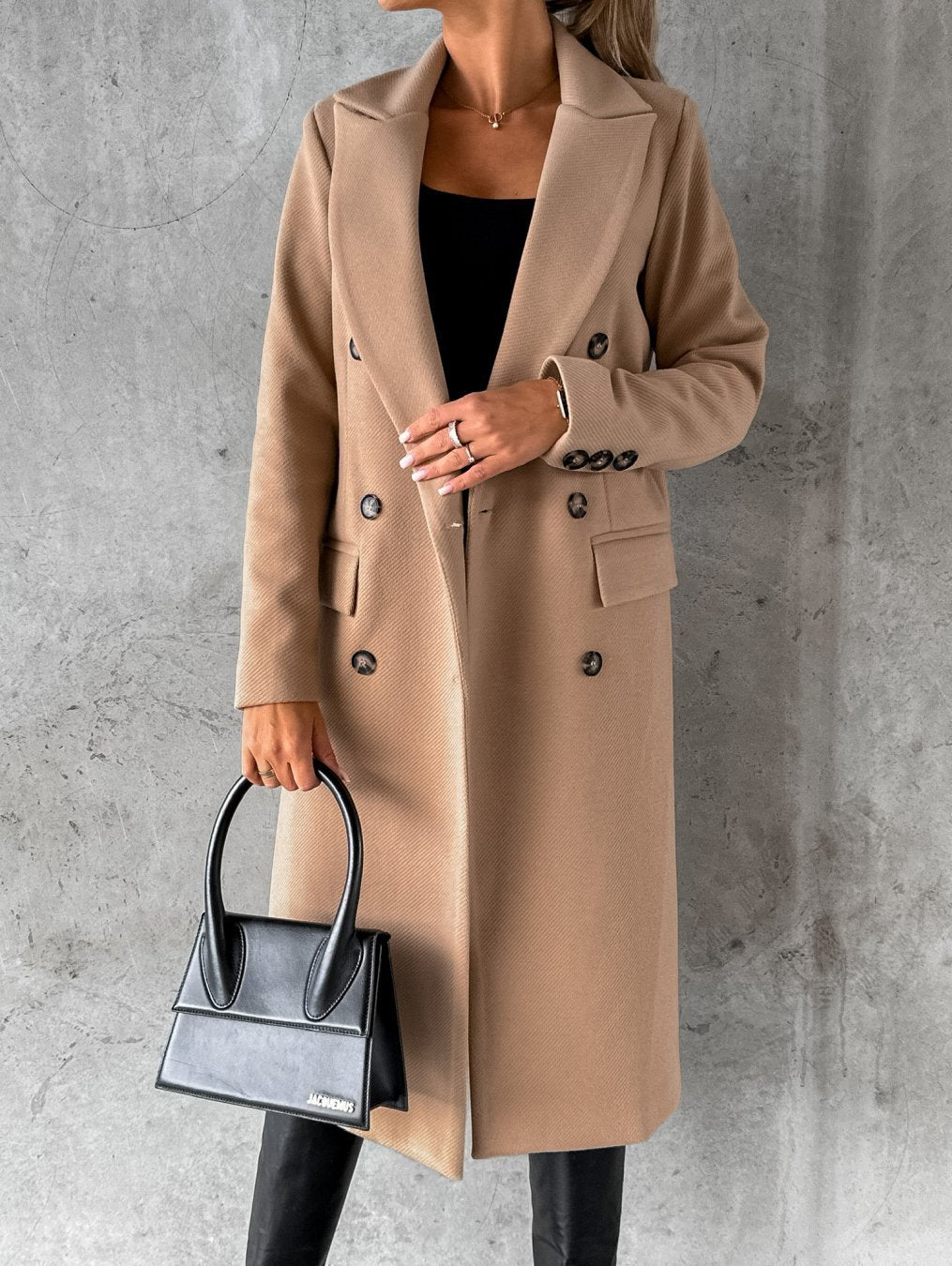 Elegante cappotto lungo da donna