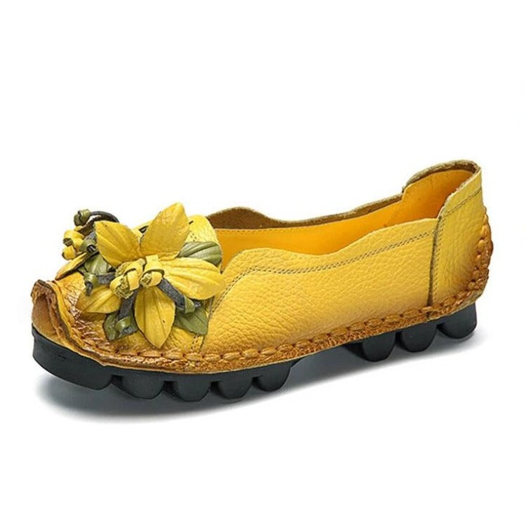 Scarpe casual glamour da donna con dettagli floreali