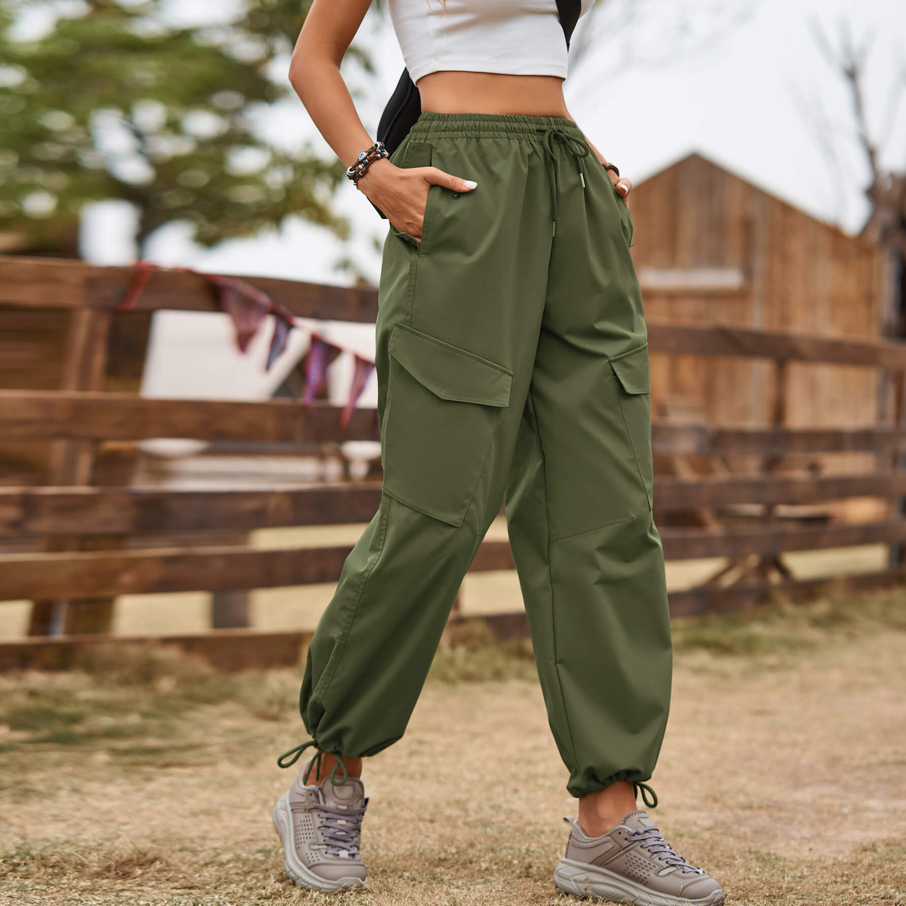 Pantaloni cargo funzionali leggeri ed eleganti da donna - Pantaloni casual da esterno