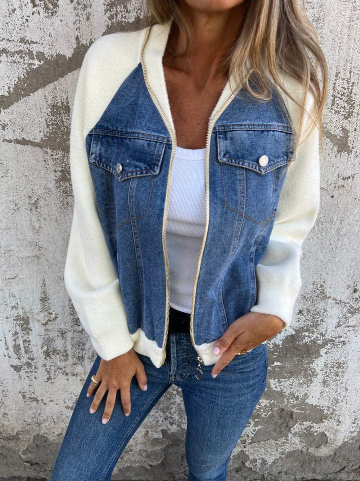 Giacca invernale in denim da donna con fodera in pile e cappuccio
