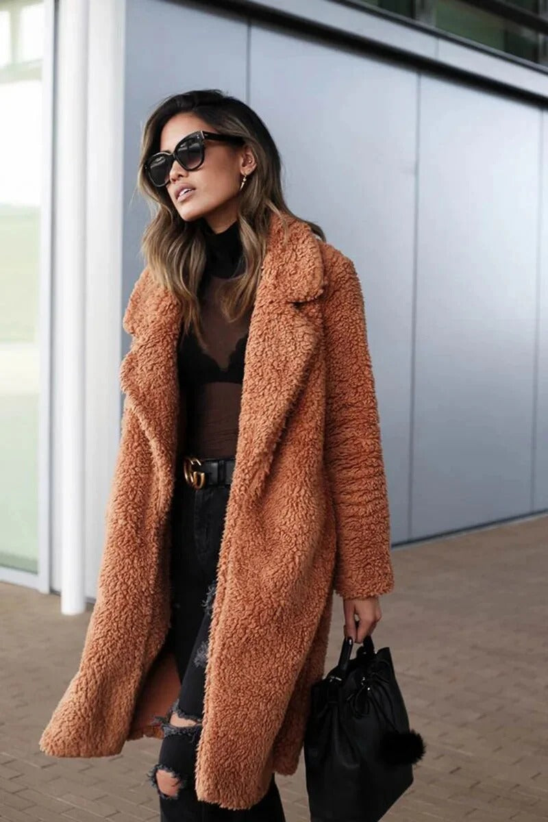Cappotto lungo Teddy da donna - elegante trendy e comodo