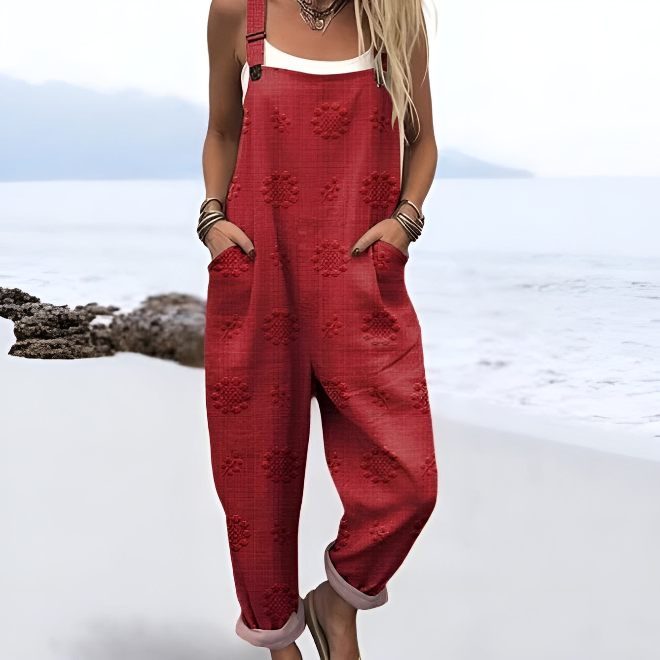 Tuta vintage floreale da donna: stile semplice e comfort per tutto il giorno