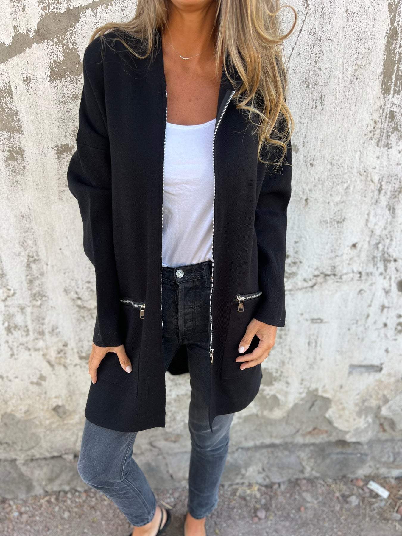 Cardigan Elegante Lungo con Cappuccio e Zip da Donna