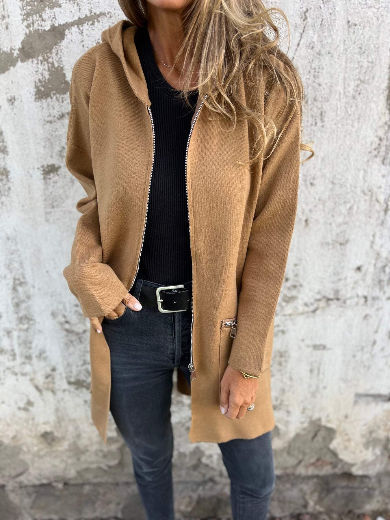 Cardigan Elegante Lungo con Cappuccio e Zip da Donna