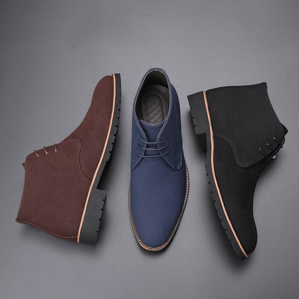 Scarpe classiche scamosciate sofisticate e resistenti da uomo