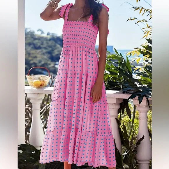 Abito lungo estivo da donna - Rosa con parte superiore a nido d'ape e dettagli blu