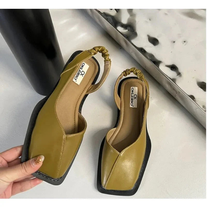 Scarpe basse slip-on in pelle da donna