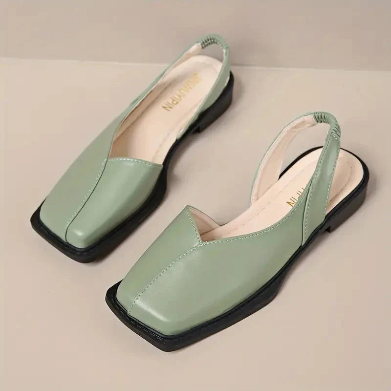 Scarpe basse slip-on in pelle da donna