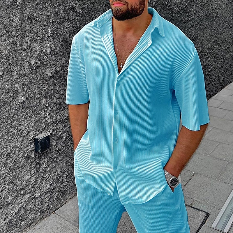 Set camicia e pantaloncini a maniche corte da uomo