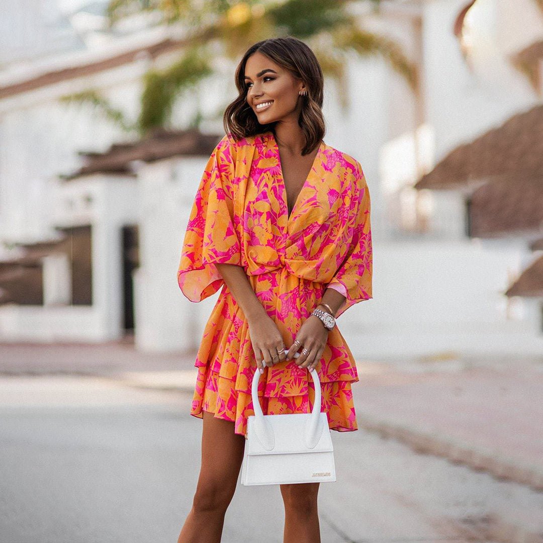 Elegante abito da donna con scollo a V