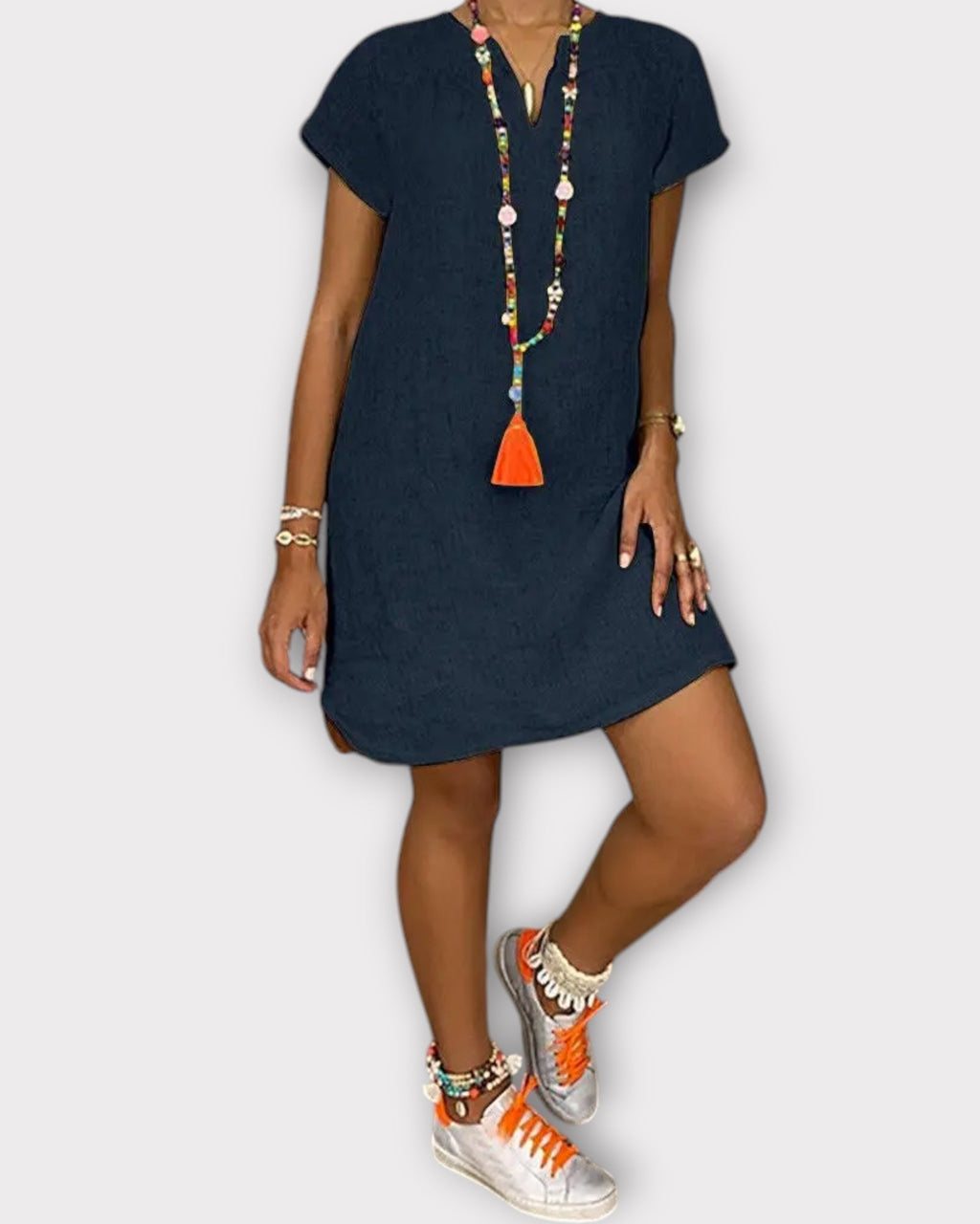 Vestito tunica donna estivo con scollo a V e dettagli etnici