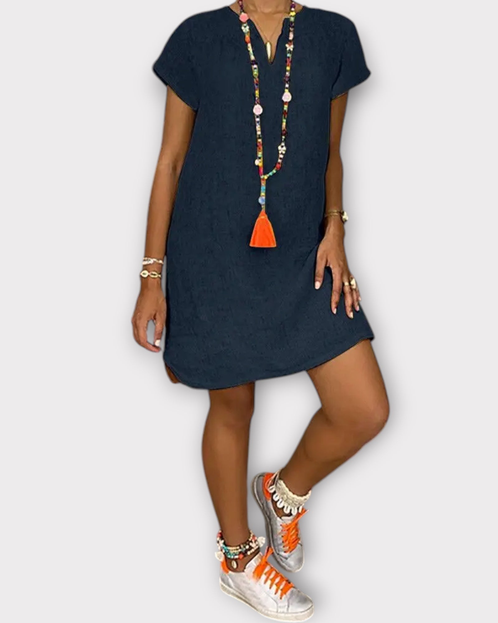 Vestito tunica donna estivo con scollo a V e dettagli etnici