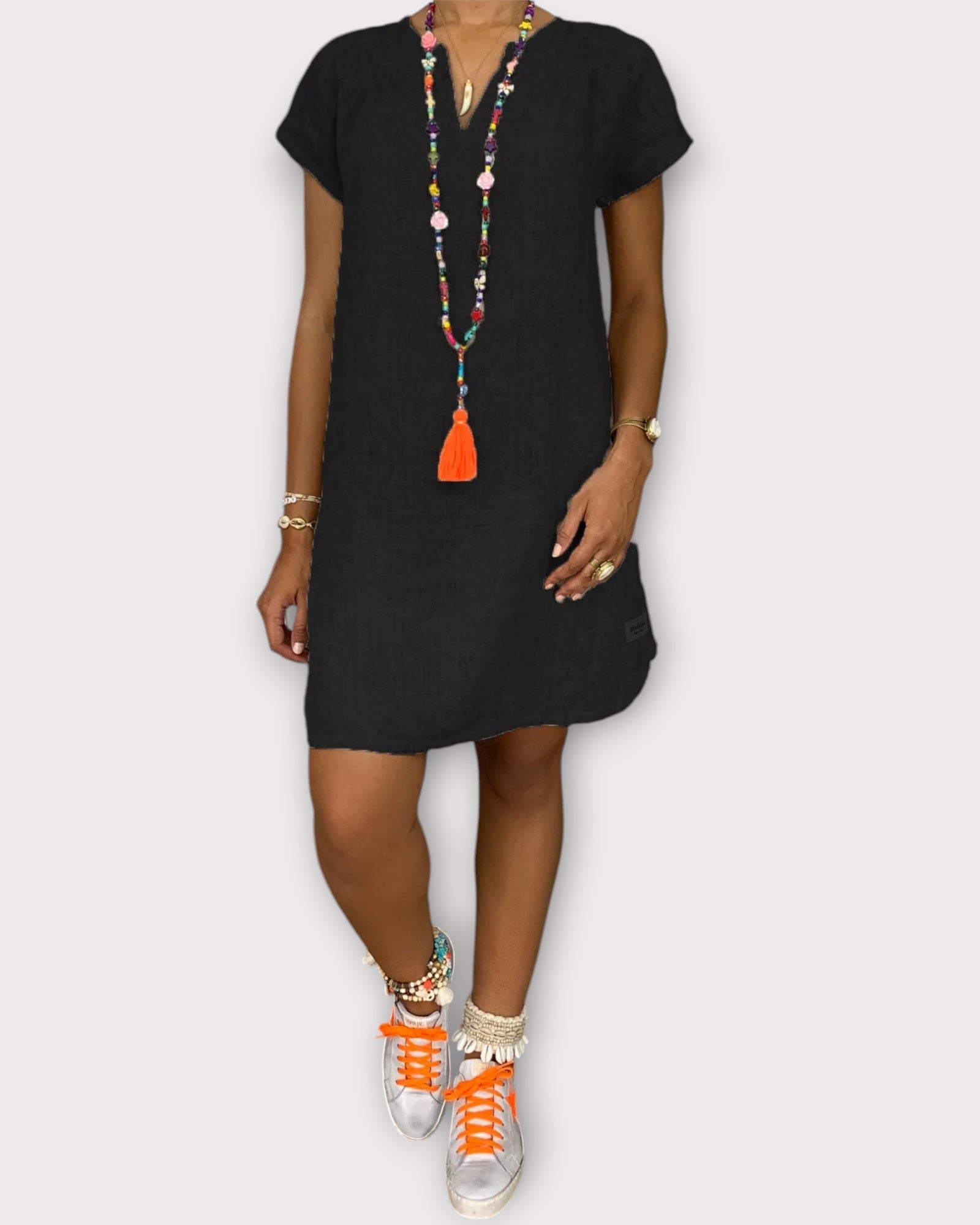 Vestito tunica donna estivo con scollo a V e dettagli etnici