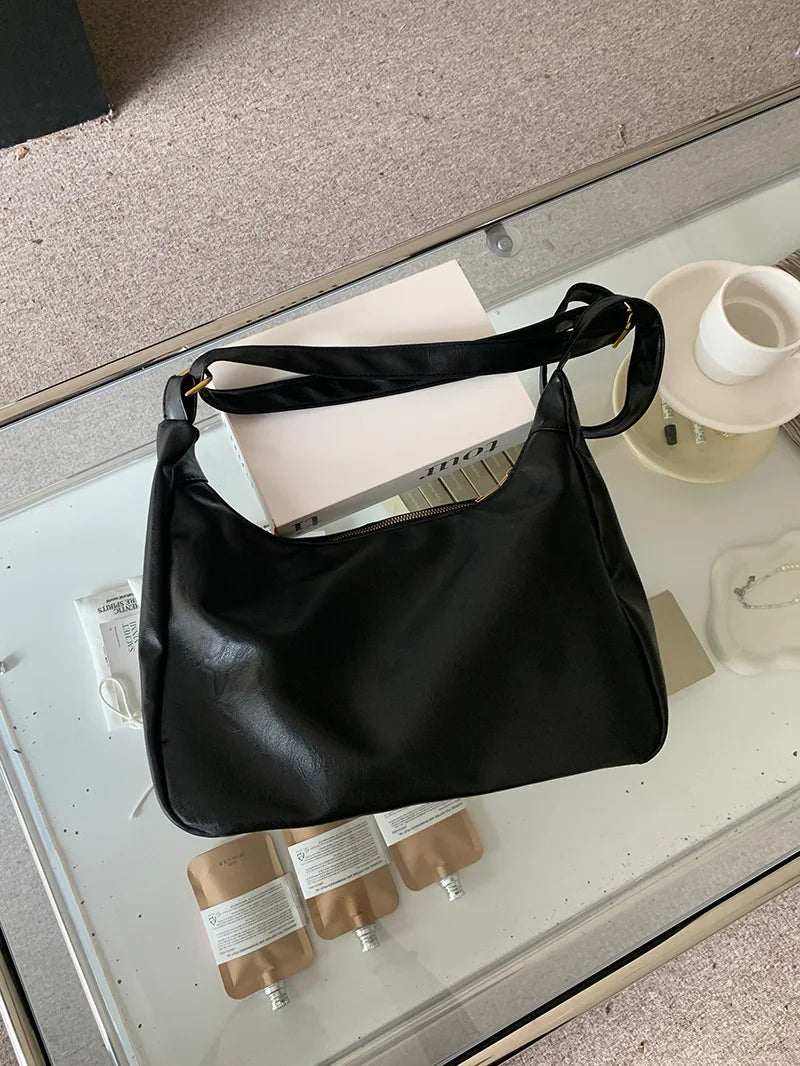 Borsa alla moda per ragazze giovani