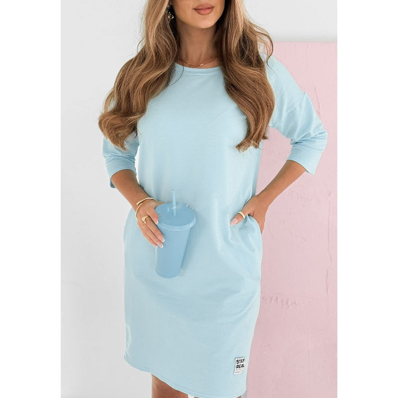 Abito da donna con scollo tondo e maniche a 3/4 con tasche