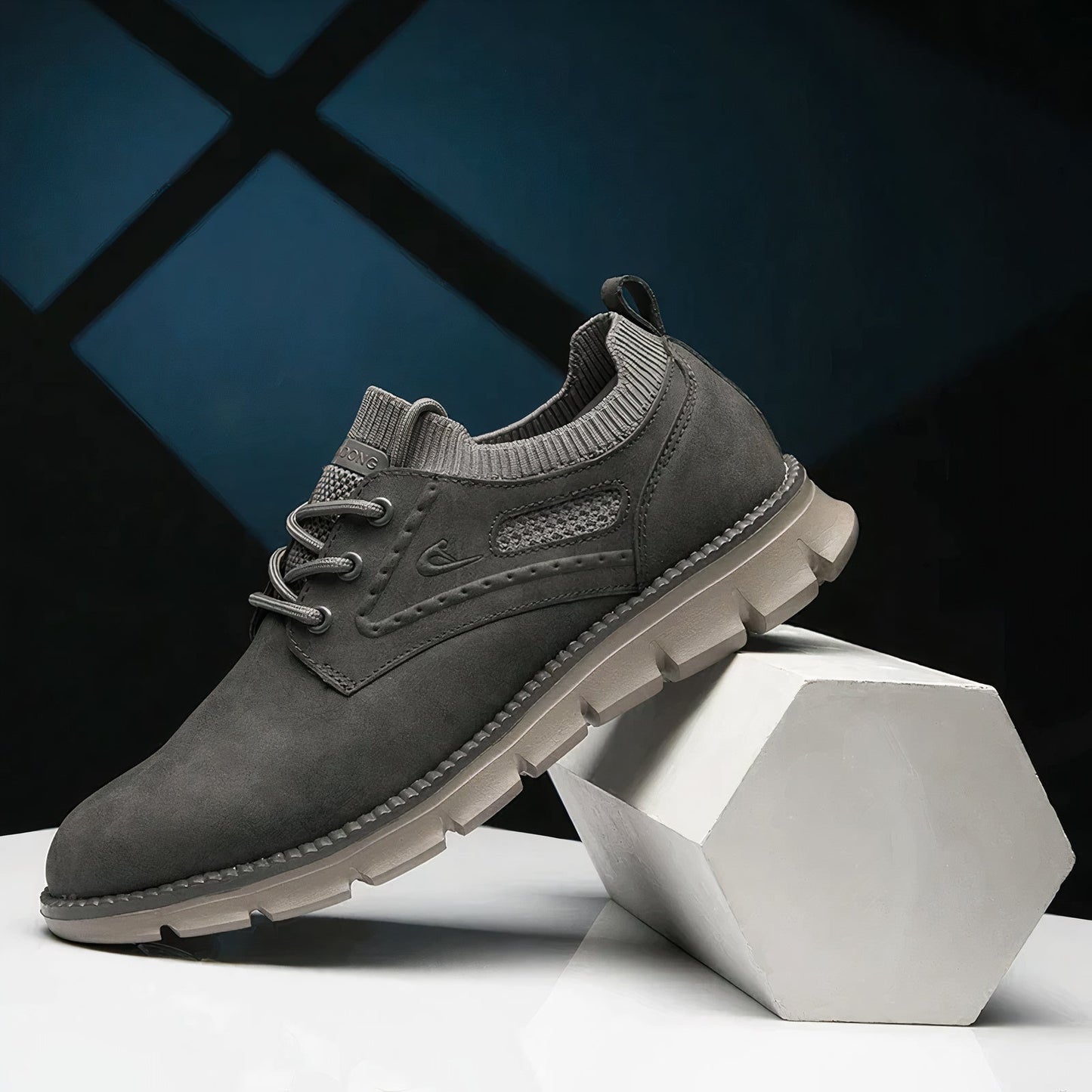 Scarpe da ginnastica stringate in pelle da uomo