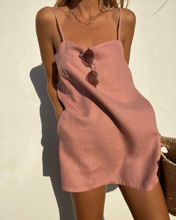 Abito estivo con mini spalline | Abiti estivi da donna