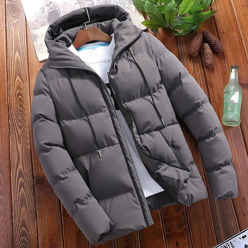 Giacca trapuntata con cappuccio da uomo - Resistente e calda per l'inverno all'aperto